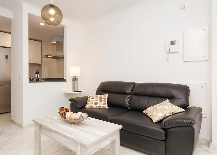 Salinas Homes Apartman *